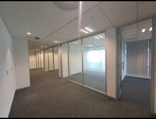 2,159M² OFFICE TO LET IN MELROSE ARCH